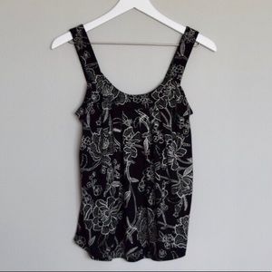 Black & White Floral Drapey Express Tank
